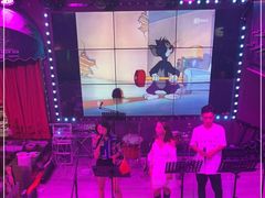 -Famous肥猫墨西哥音乐餐吧(五棵松华熙LIVE店)