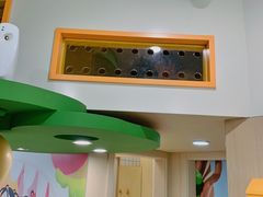 -极橙儿童齿科矫正中心(奥城店)
