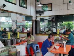 大堂-富记鱼蛋粉(西村店)