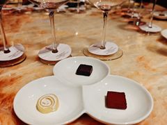 -AZUR聚(香格里拉饭店)