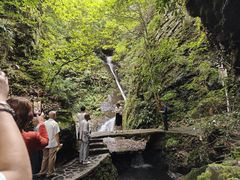 -夏霖九天银瀑风景区