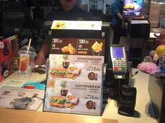 -麦当劳(嘉定店)