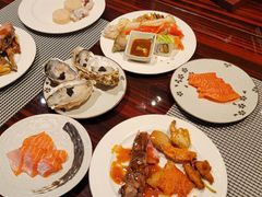 -广州万富希尔顿酒店-感趣自助餐厅·生蚝海鲜刺身