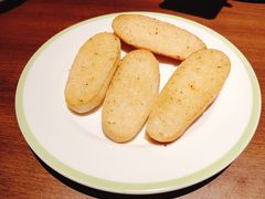 蒜香面包-萨莉亚意式餐厅(杭州西溪龙湖天街店)