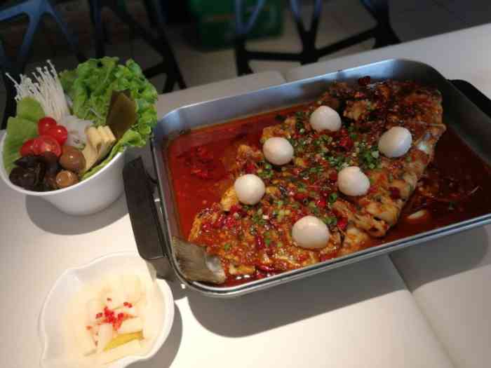 鱼酷活鱼现烤(武汉街店)-"做烤鱼,关键是鱼的烤制水平,这家店的鱼,.