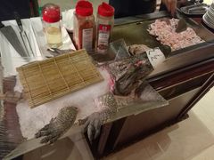 -荣誉国际酒店-云顶旋转餐厅