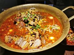 -张翻越·川渝冒菜·武汉黑鸭煲(城北万象城店)