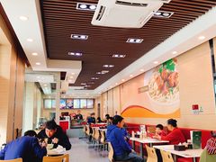 大堂-李先生牛肉面(新华店)