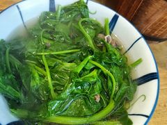 -谢老五跷脚牛肉·非遗传承店