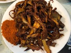 炸菌子-勺子米线·云南传统小吃市集(四方街店)