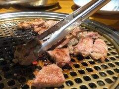 -唯成•韩国炭火烤肉 유성고기