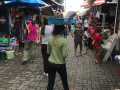 -乌布德传统市场