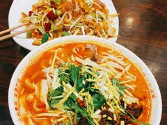 -青年路烩面馆(绿地世纪城店)