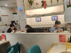 -浪里寻·臻牛养生牛肉火锅(方圆荟店)