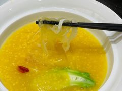 -湖畔鲁菜·二十年老字号餐厅(大明湖店)