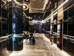 -Ting无边际江景酒店(重庆解放碑云端之眼店)