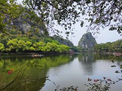 -星湖旅游景区七星岩