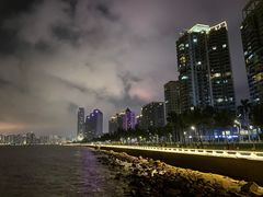 -珠海拱北口岸希尔顿欢朋酒店