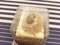 -红宝石·鲜奶小方·海派西点房(南翔店)