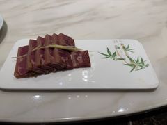 -梅龙镇酒家(南京西路总店)