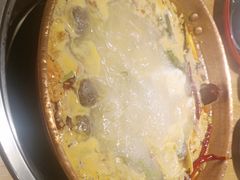 -洱火云南酸菜牛肉火锅(石景山当代商城店)