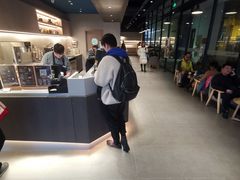 大堂-瑞幸咖啡(巴黎春天陕西路店)