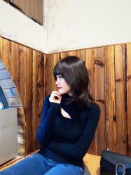 -SWANK SALON