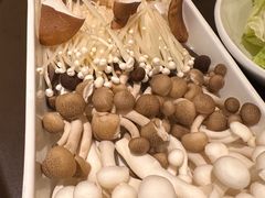 -鼎鼎香·港式火锅(北京SKP店)