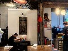 -聚汇三少·龙虾·中餐厅(莫邪路新天地店)