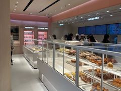 -好利来(上海长宁龙之梦店)