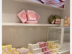-好利来(曲江龙湖店)
