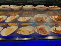 -曼格活海鲜·牛排自助(光明蓝鲸店)