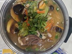 -点蹄擂椒猪脚饭(天虹汇一城店)