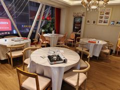 -小粤楼(万辉广场店)