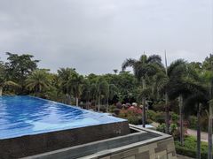 -海悦山庄酒店-花园泳池