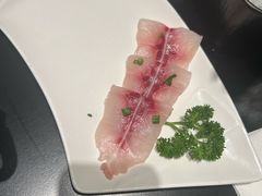 -鲜入唯煮·港式海鲜牛肉火锅(金宝街店)