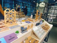 -Trend1881视光·蔡司视觉(领展广场店)