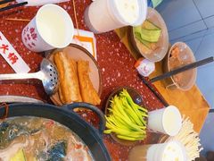 -赵美丽·重庆社区火锅·直营店(火车东站·中豪国际店)