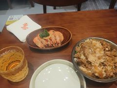 -8PINTS八品脱·日料·烧鸟·精酿小酒馆(莘庄店)