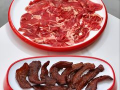 吊龙嫩牛肉-毛辣果·贵州红酸汤牛肉火锅(西单店)