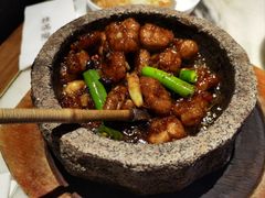 石锅杭椒牛蛙-桂满陇-西湖船宴(西单大悦城店)