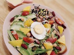 秘制牛肉牛油果沙拉-仁义涵西餐·咖啡(中华巴洛克店)