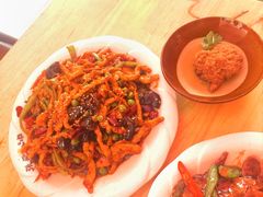 鱼香肉丝-張飛扒肉·龙江非遗(道外店)