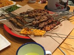-喝丢一只鞋海鲜烧烤·海肠捞饭(文体街店)