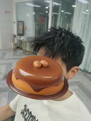 -米娜护肤造型