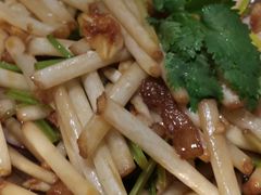 花生芽-阿明小菜·海鲜·上海菜(梅陇店)
