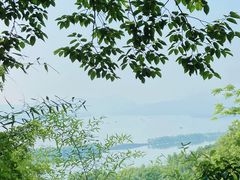 -宝石山