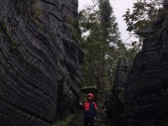 -梭布垭石林景区