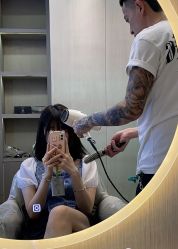 -HAIR HERE造型