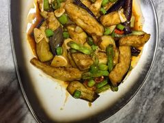 -大胡同天津菜·海肠捞饭·津门皮皮虾锅贴一绝(西姜井店)